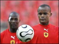 Flávio, de Angola, durante treino na Alemanha