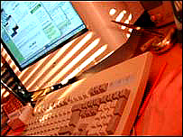 EU muốn phát triển cả thương mại điện tử và tài chính quốc tế 