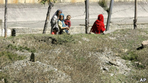 کشمیر میں قبریں