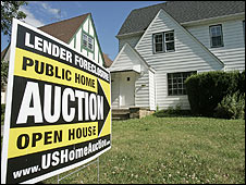 Thị trường địa ốc trì trệ đã gây ảnh hưởng tới các khu vực kinh tế khác