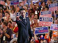 Ronald Reagan Jr., filho do ex-presidente americano Ronald Reagan, discursa durante a Convenção Nacional Democrata em Boston, nesta terça-feira