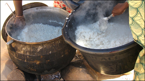 Large pots of rice and couscous
