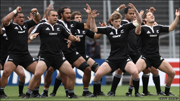 New Zealand players perform the Haka before the 2010 IRB Junior World Championship semi-final against South Africa at the El Coloso del Parque Stadium 