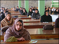 طبق بخشنامه جديد وزارت علوم، فعاليت های تبليغاتی مربوط به انتخابات در محيط های دانشگاهی ممنوع شده است