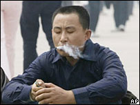 Fumante em Pequim (foto de arquivo)