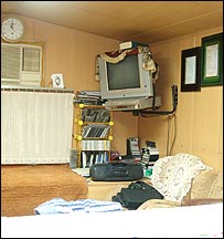 داخل يک کانتينر