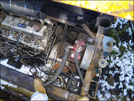Diesel engine in a state of disrepair