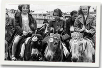 Asynod ar y traeth, Rhyl