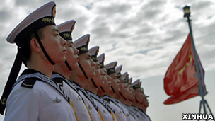 中國海軍護航編隊船艦在阿爾及利亞首都阿爾及爾停靠（新華社圖片2/4/2013）