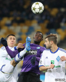 Динамо проти Порту, момент гри 