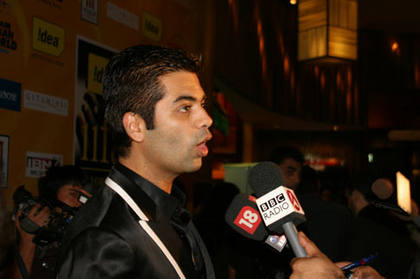 Sarkar Raj Premiere
