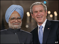 صدر بش اور وزیر اعظم منموہن سنگھ