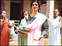 शबनम मौसी का एक दृश्य