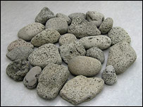 سنگ های آتشفشانی