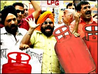 दिल्ली में अकाली दल का विरोध प्रदर्शन