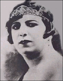 قمرالملوک وزيری