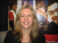 曼大‘国际学生与毕业生职业发展办公室’主任Amenda Wood