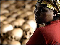 Ruanda soykırımından geriye kalan kafatasları