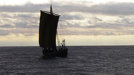 Ail-gread o long Llychlynaidd