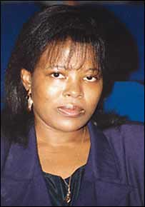 A Primeira-Ministra Mª do Carmo Silveira 