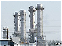 تاسیسات نفتی