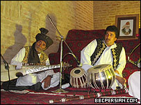 هنرمندان محلی هرات در همایش مولانا