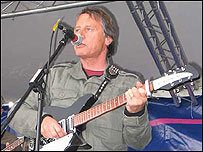 Tony performing at Abbey Park