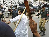 صحافی کی پٹائی