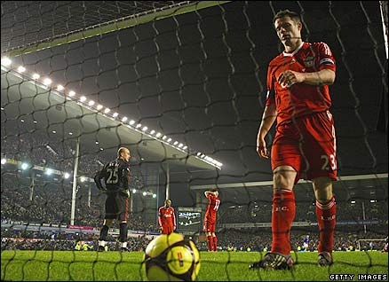Liverpool concede a late goal against Everton