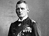 Photograph of U-boat Captiain Max Valentiner