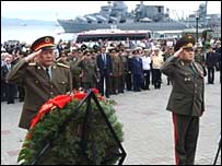 Rus ve Çinli askeri yetkililer 