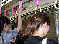 Phụ nữ Nhật nay đã mạnh dạn tố cáo các vụ bị lạm dụng trên tàu