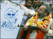 مصور ایم ایف حسین کے خلاف احتجاج