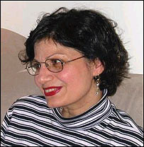 عزت گوشه گير