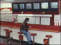 Cửa tiệm cá cược sẽ không mang tên Ladbrokes mà chính phủ VN dùng tên khác