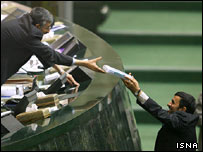 احمدی نژاد هنگام تقدیم لایحه بودجه - ایسنا