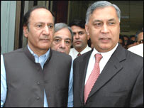 شوکت عزیز اور چودھری شجاعت حسین