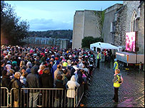 Crowds at the Great Hall