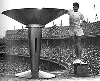 صحنه روشن کردن مشعل المپیک ملبورن