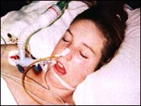 英国少女莉安•贝茨