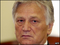 Sırbistan genelkurmay başkanı Momçilo Perisiç