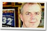 Bill Beales, prifathro Ysgol Cwmcarn