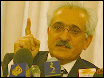 دکتر اسپنتا، وزير خارجه افغانستان