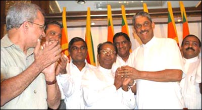 Sarath Fonseka in election campaign (file photo)