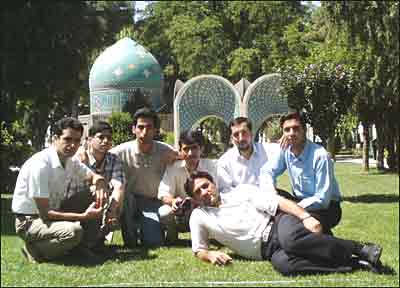 حجت و دوستان