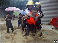 Sống với lũ tại Trung Quốc