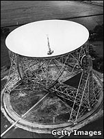 The Lovell Radio Telescope at Jodrell Bank in 1961 (c) Getty Images