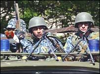 ОҲХТнинг таъкидлашича, ўзбек ҳукумат кучлари тинч фуқароларга қарши куч қўллашган