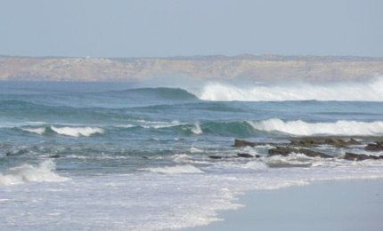 Joe and Amy williams are in the middle of a massive Euro-surfari. "Just a couple of pics from the last week. Wish ya were here" says Joe. You bet. This action from the Algarve, Portugal. They're off to Morocco next. 1/07