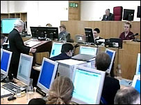 Lorde Brian Hutton comandou o inquérito sobre o Caso Kelly